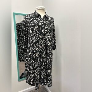 J. Jill Black and White Floral 3/4 Sleeve Dress